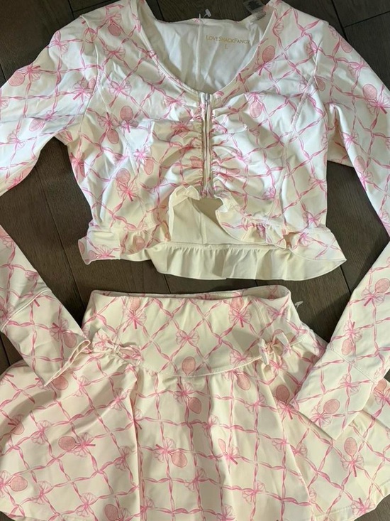 LoveShackFancy Dresses & Skirts - LoveShackFancy White and Pink Bow-Print Cropped Set